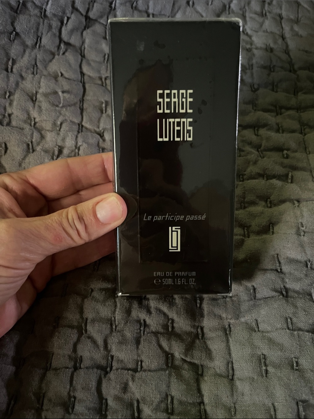 Serge Lutens Beaute Le Participe Passé - Black